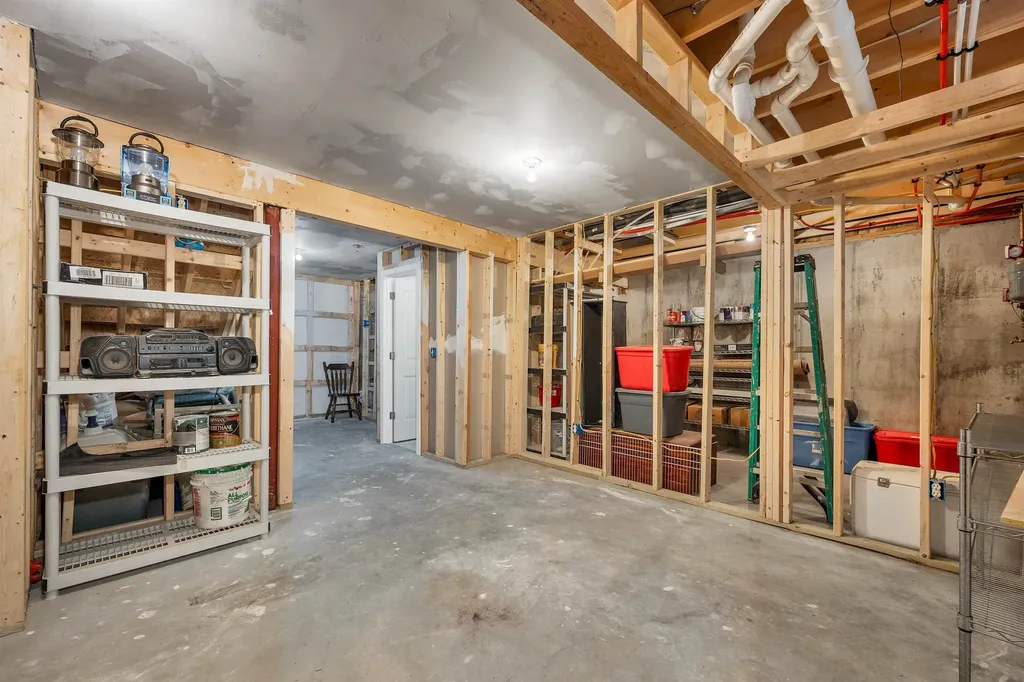 86 River Street Wolfeboro NH 03894