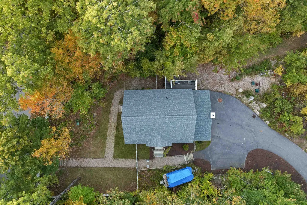 86 River Street Wolfeboro NH 03894