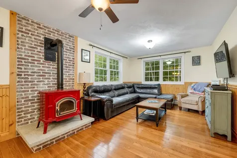 86 River Street Wolfeboro NH 03894