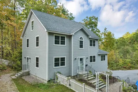 86 River Street Wolfeboro NH 03894