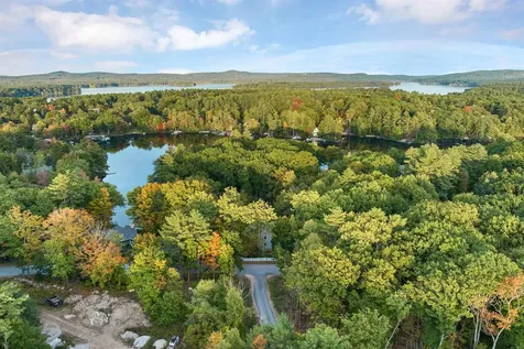 86 River Street Wolfeboro NH 03894