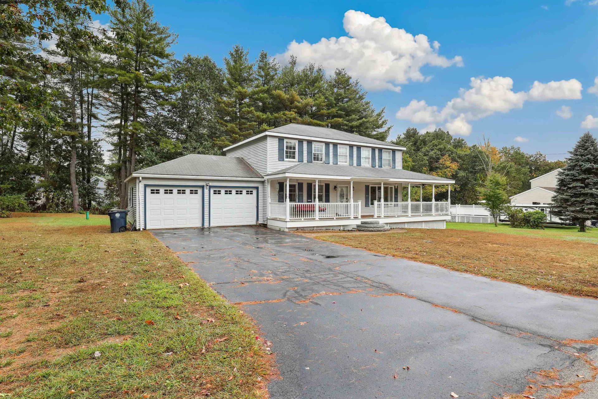 8 Woodbury Drive Nashua NH 03062
