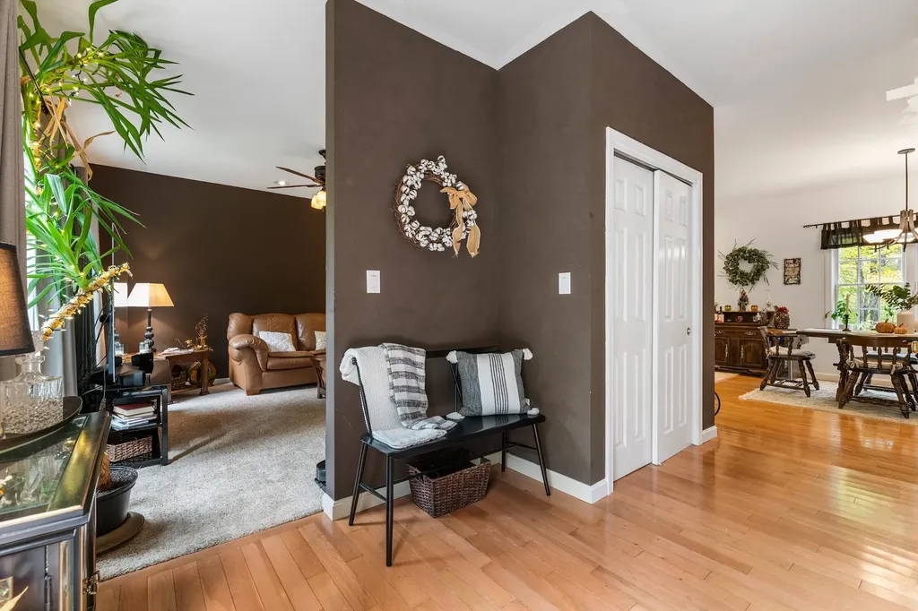 512 Dunbar Hill Road Grantham NH 03753