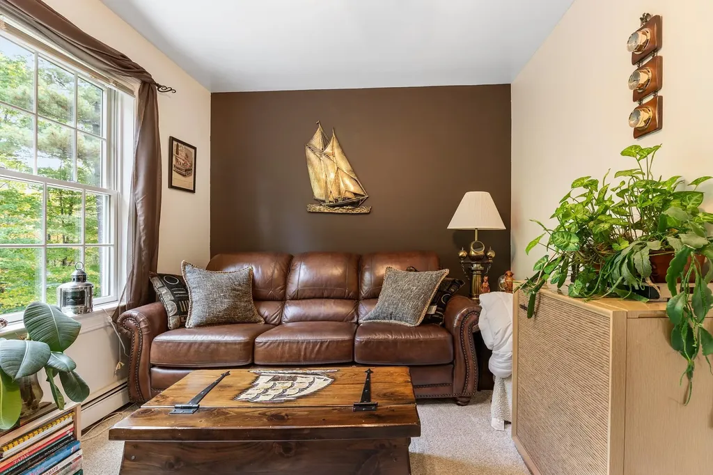 512 Dunbar Hill Road Grantham NH 03753