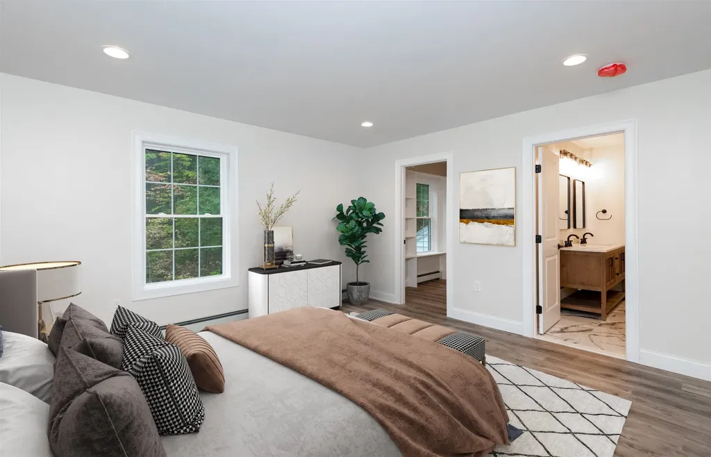 31 E Sutton Road Warner NH 03278