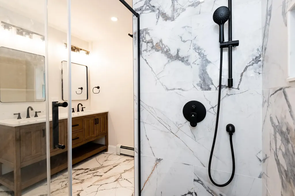 31 E Sutton Road Warner NH 03278