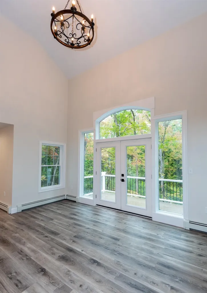 31 E Sutton Road Warner NH 03278