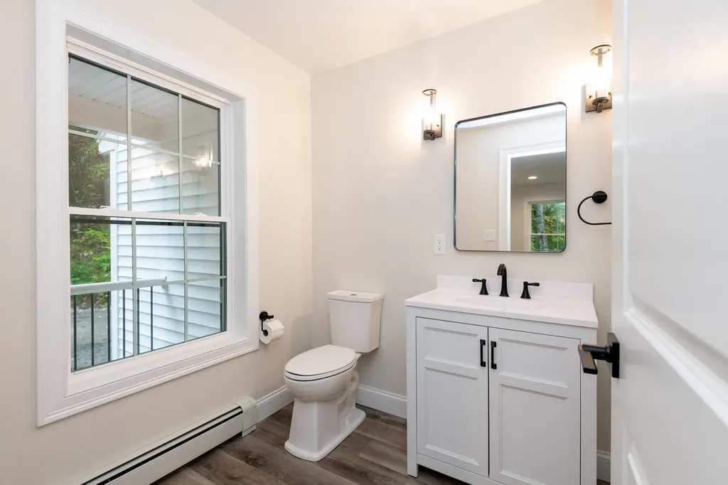 31 E Sutton Road Warner NH 03278