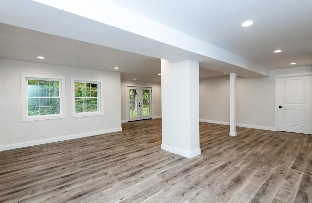 31 E Sutton Road Warner NH 03278