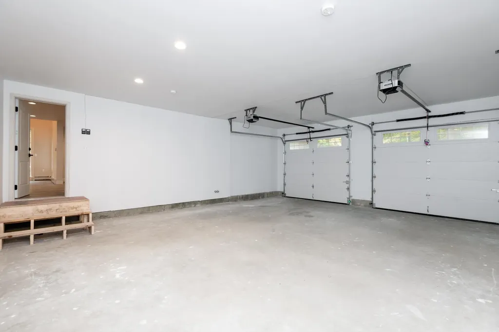 31 E Sutton Road Warner NH 03278