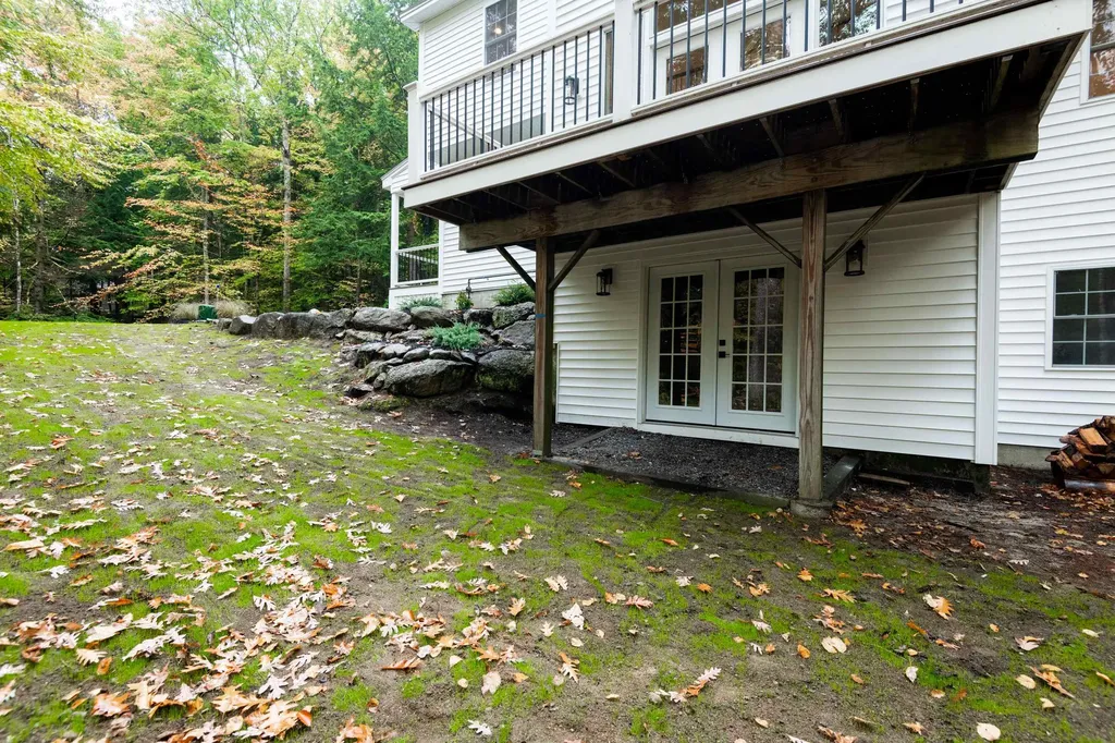 31 E Sutton Road Warner NH 03278