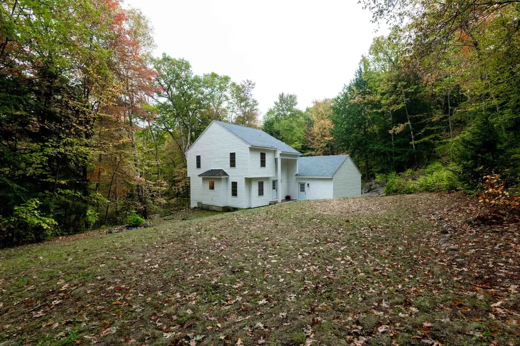 31 E Sutton Road Warner NH 03278