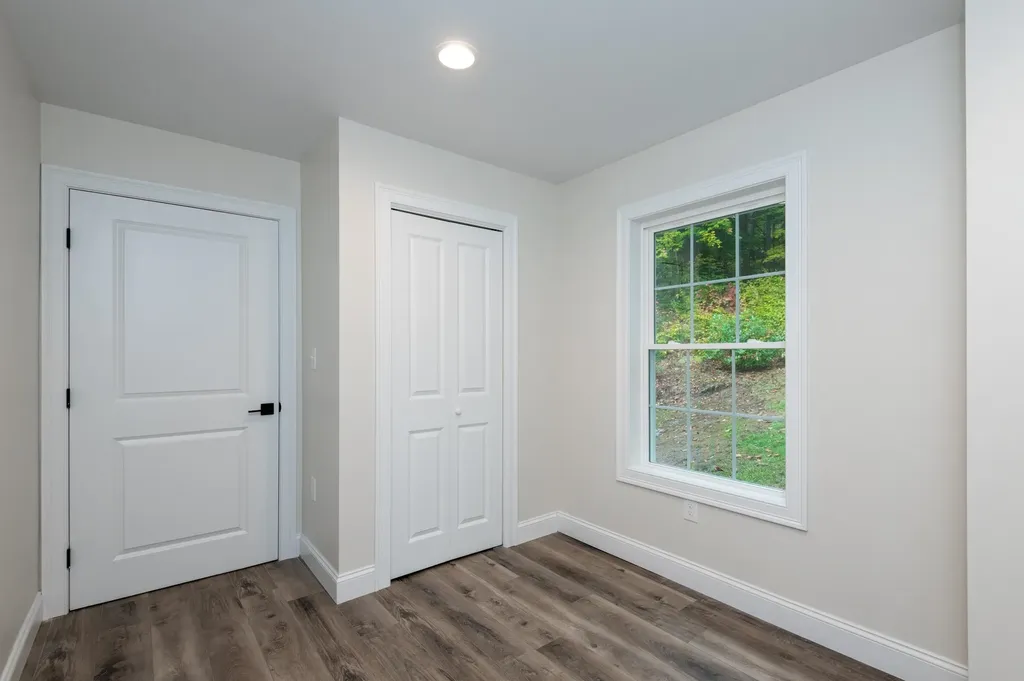 31 E Sutton Road Warner NH 03278