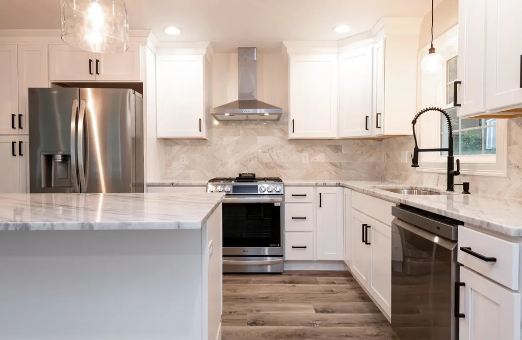 31 E Sutton Road Warner NH 03278