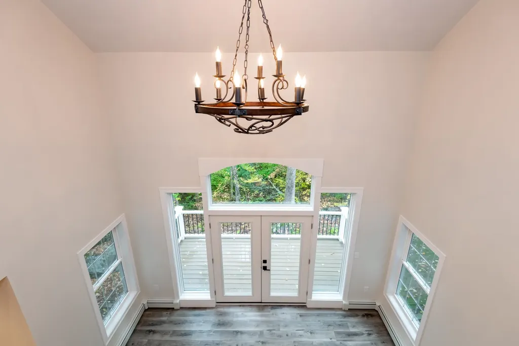 31 E Sutton Road Warner NH 03278