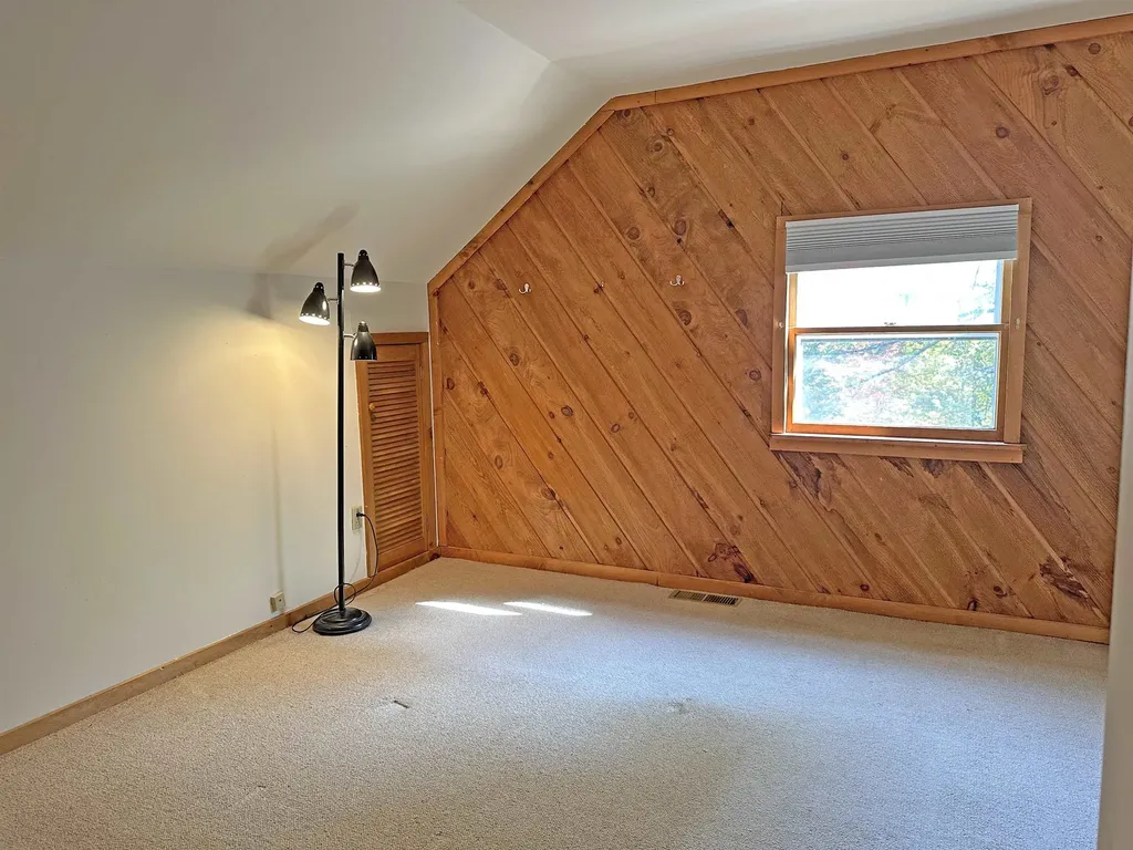 37 Aldrich Road Peru VT 05152