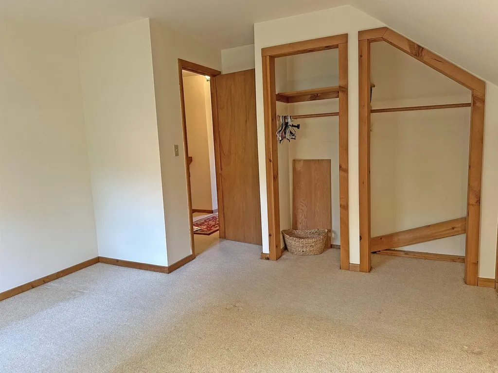 37 Aldrich Road Peru VT 05152