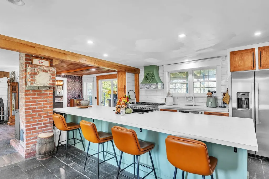 18 Ferno Road Williamstown VT 05679