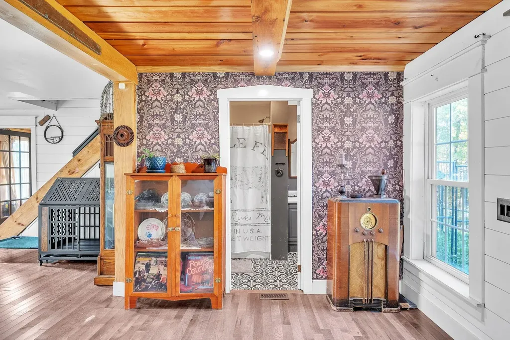 18 Ferno Road Williamstown VT 05679