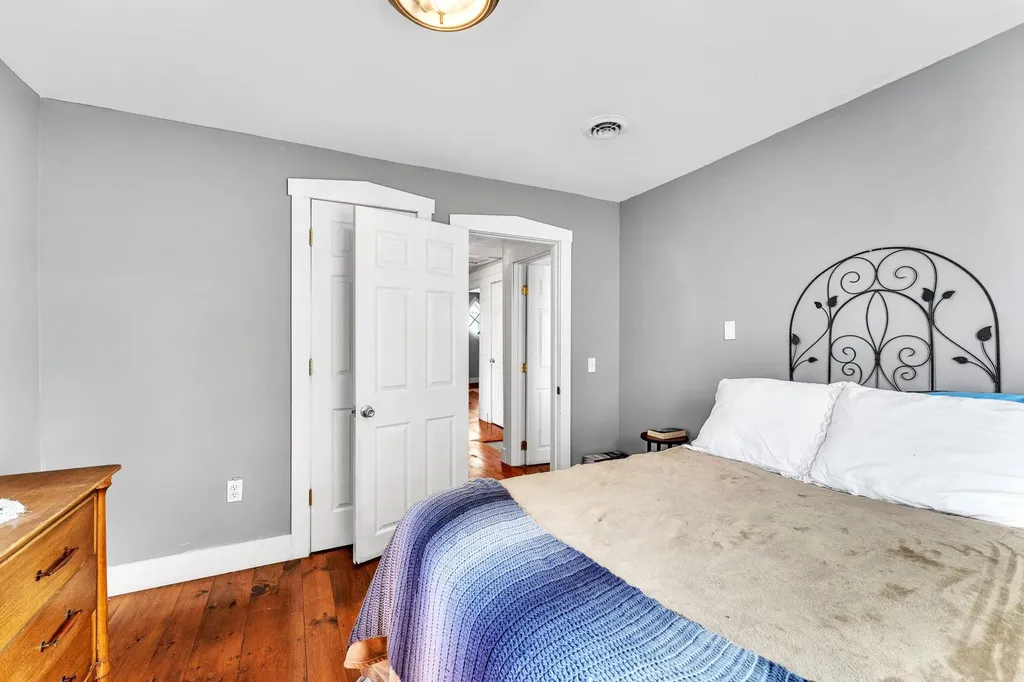 18 Ferno Road Williamstown VT 05679