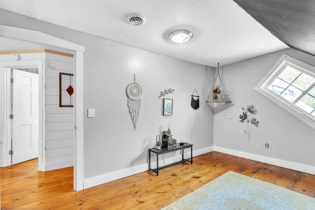 18 Ferno Road Williamstown VT 05679