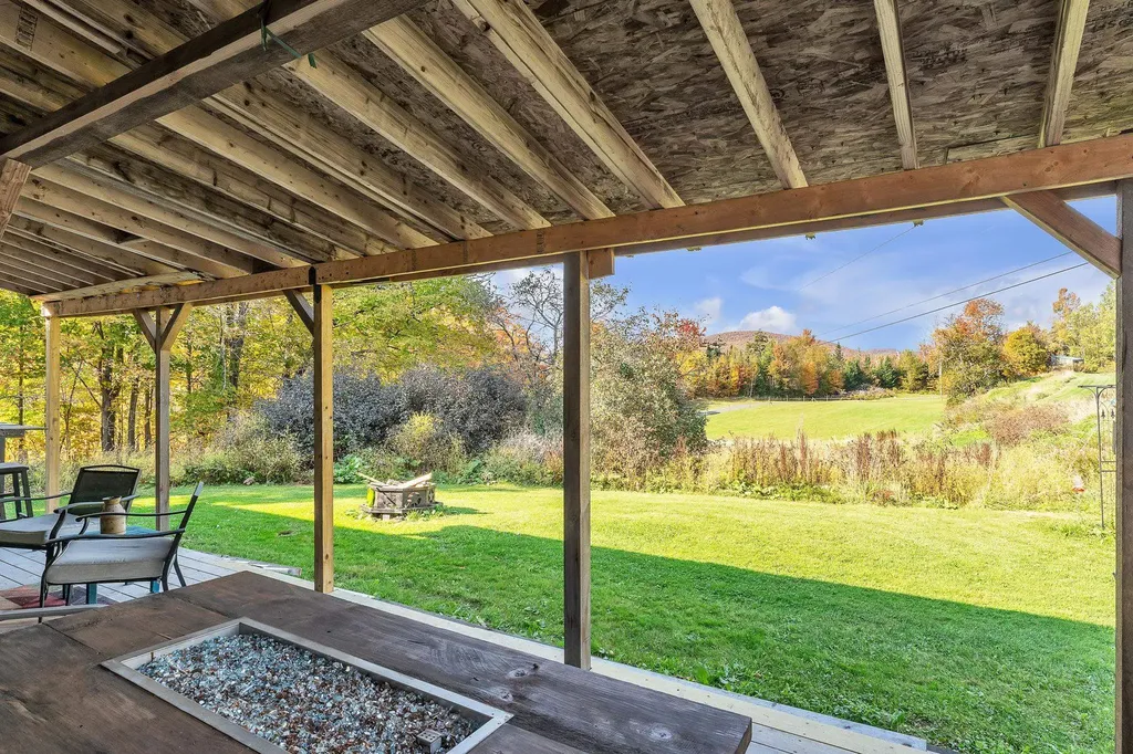 18 Ferno Road Williamstown VT 05679