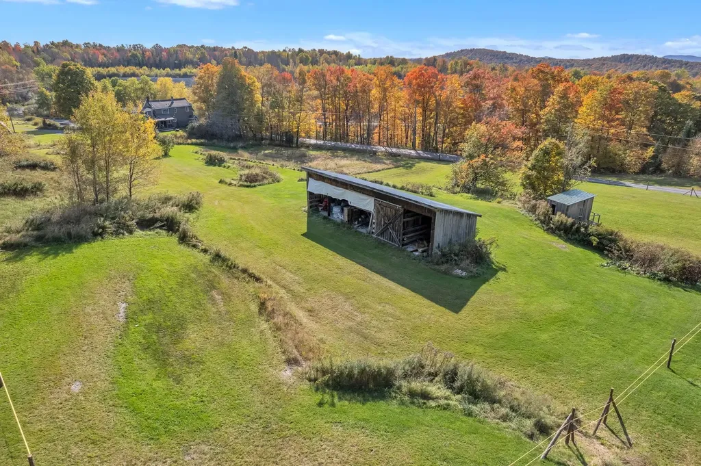 18 Ferno Road Williamstown VT 05679