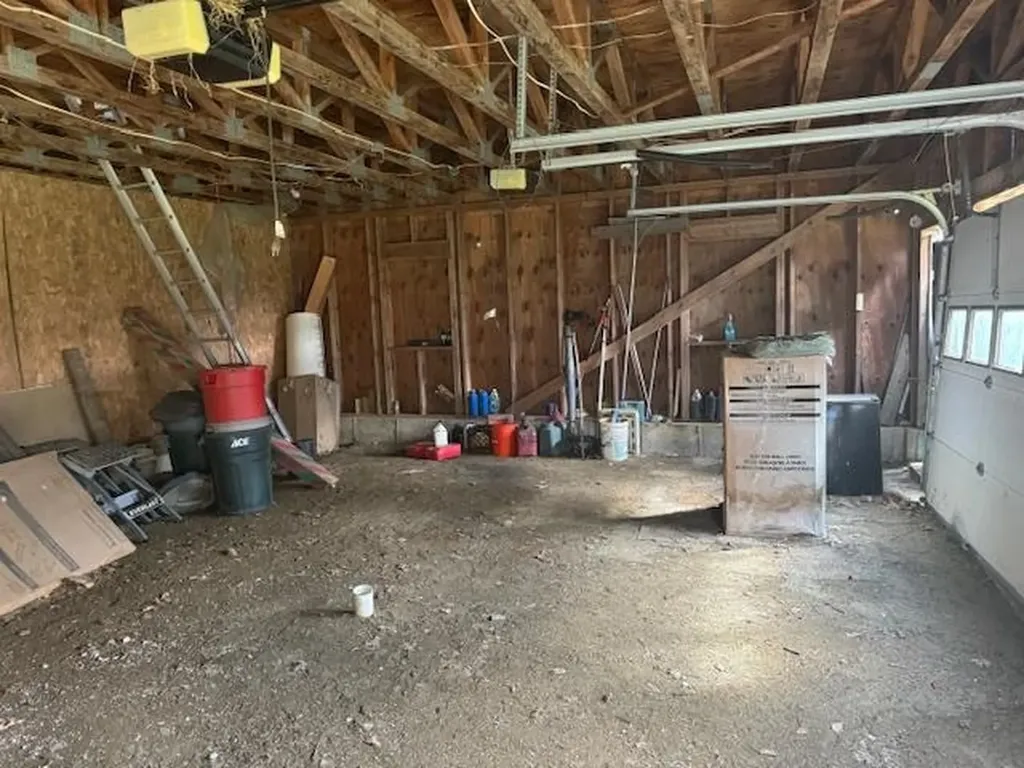 177 Highlander Street Greensboro VT 05842