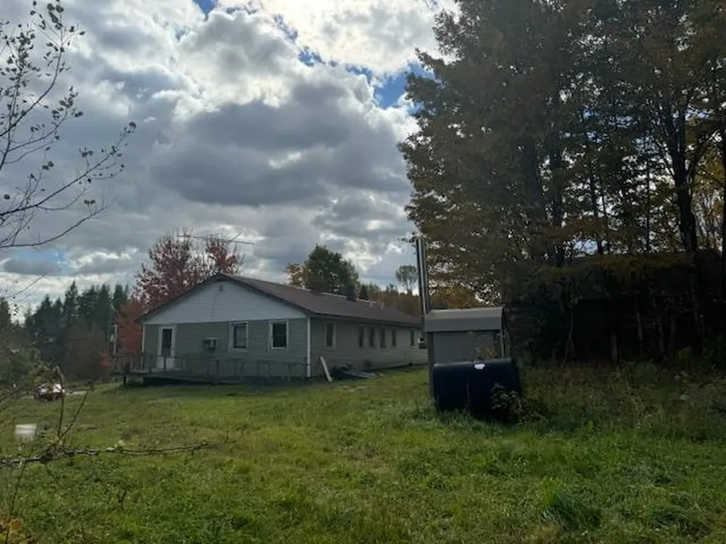 177 Highlander Street Greensboro VT 05842