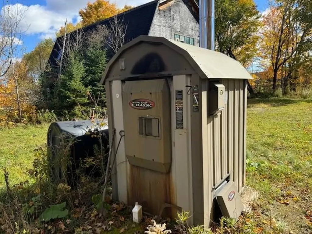 177 Highlander Street Greensboro VT 05842