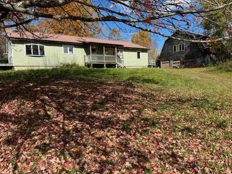 177 Highlander Street Greensboro VT 05842