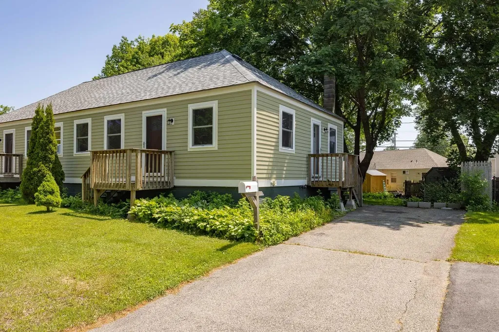 164 Manson Avenue Kittery ME 03904