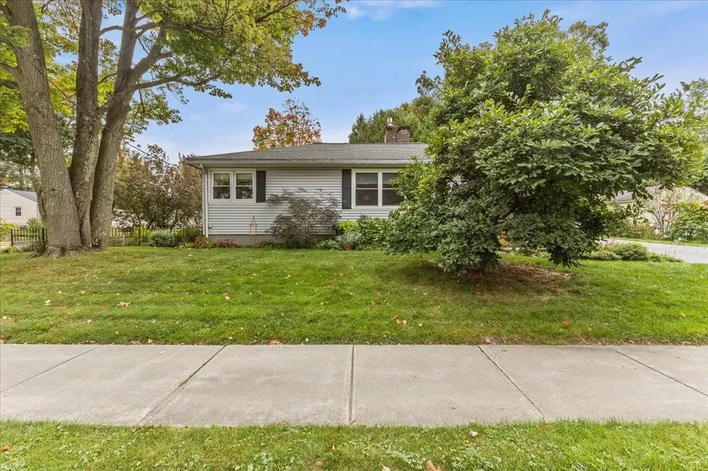 85 Gosse Court Burlington VT 05408