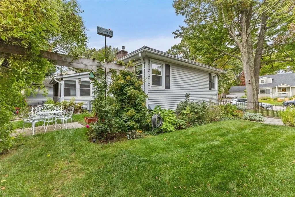 85 Gosse Court Burlington VT 05408
