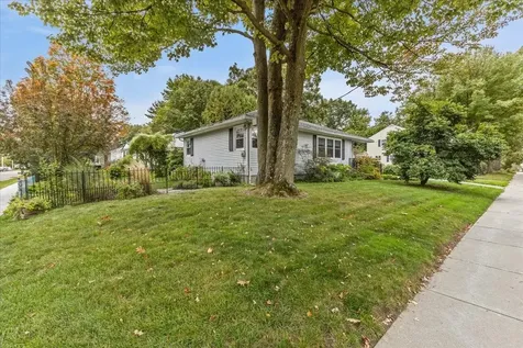 85 Gosse Court Burlington VT 05408