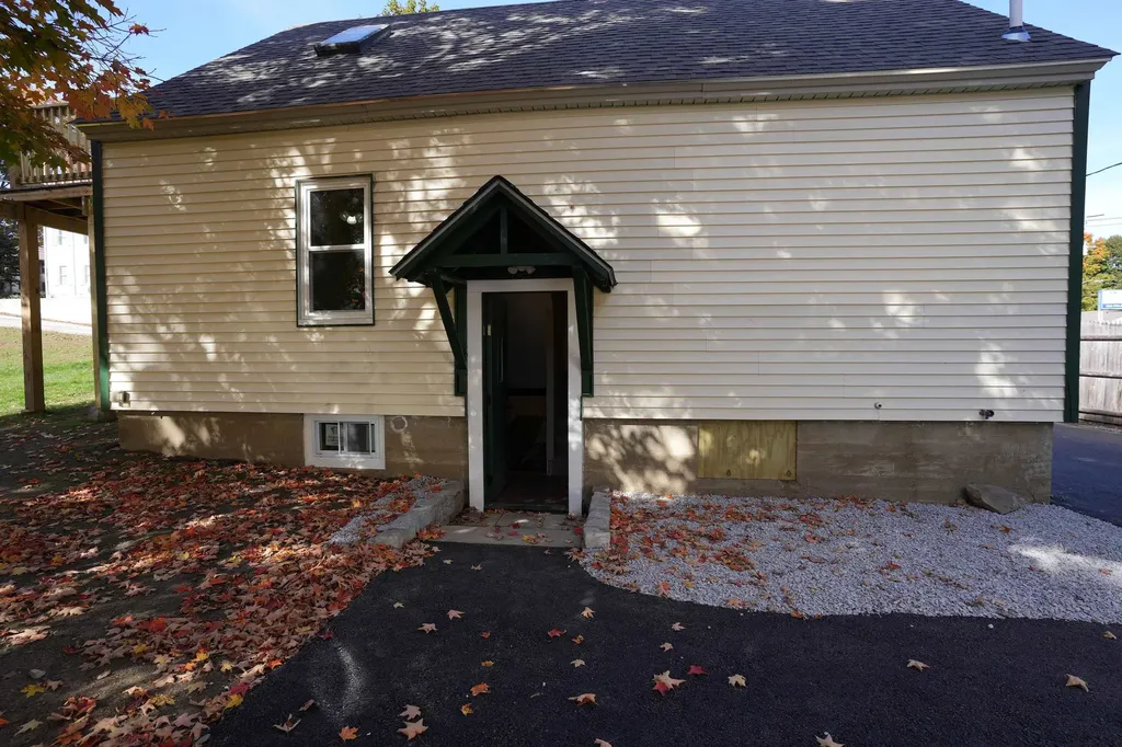 3 Johnson Street Boscawen NH 03303