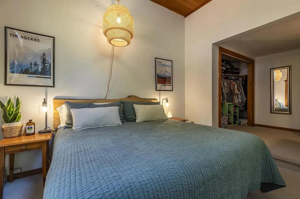 21 Roberts Road Manchester VT 05255