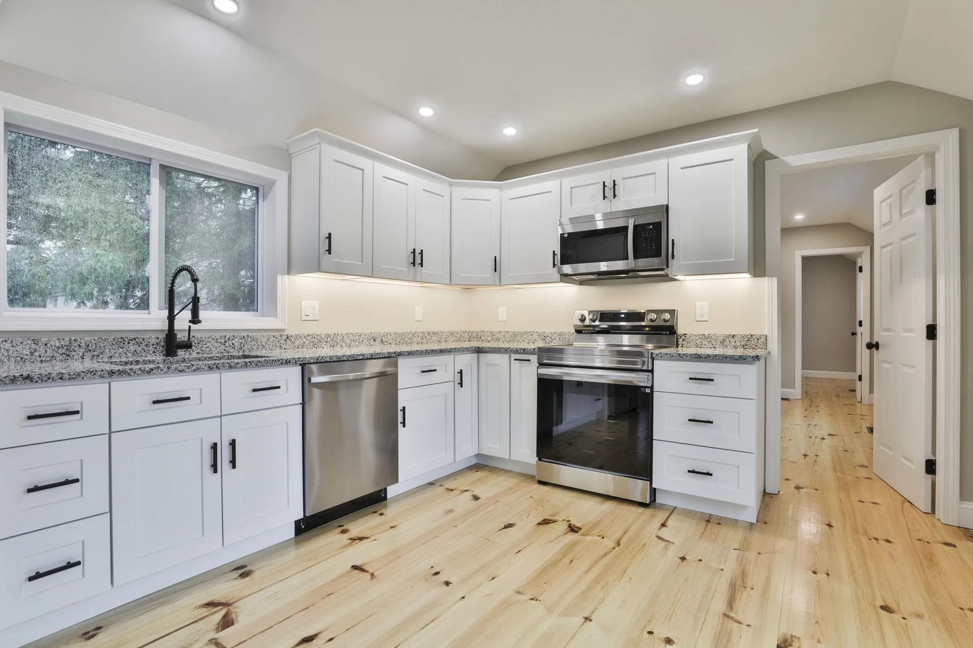 25 East Road Plaistow NH 03865