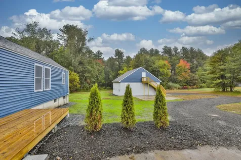 25 East Road Plaistow NH 03865