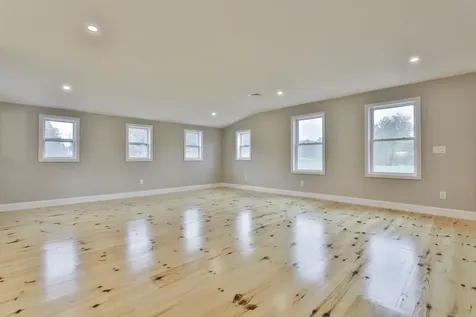 25 East Road Plaistow NH 03865