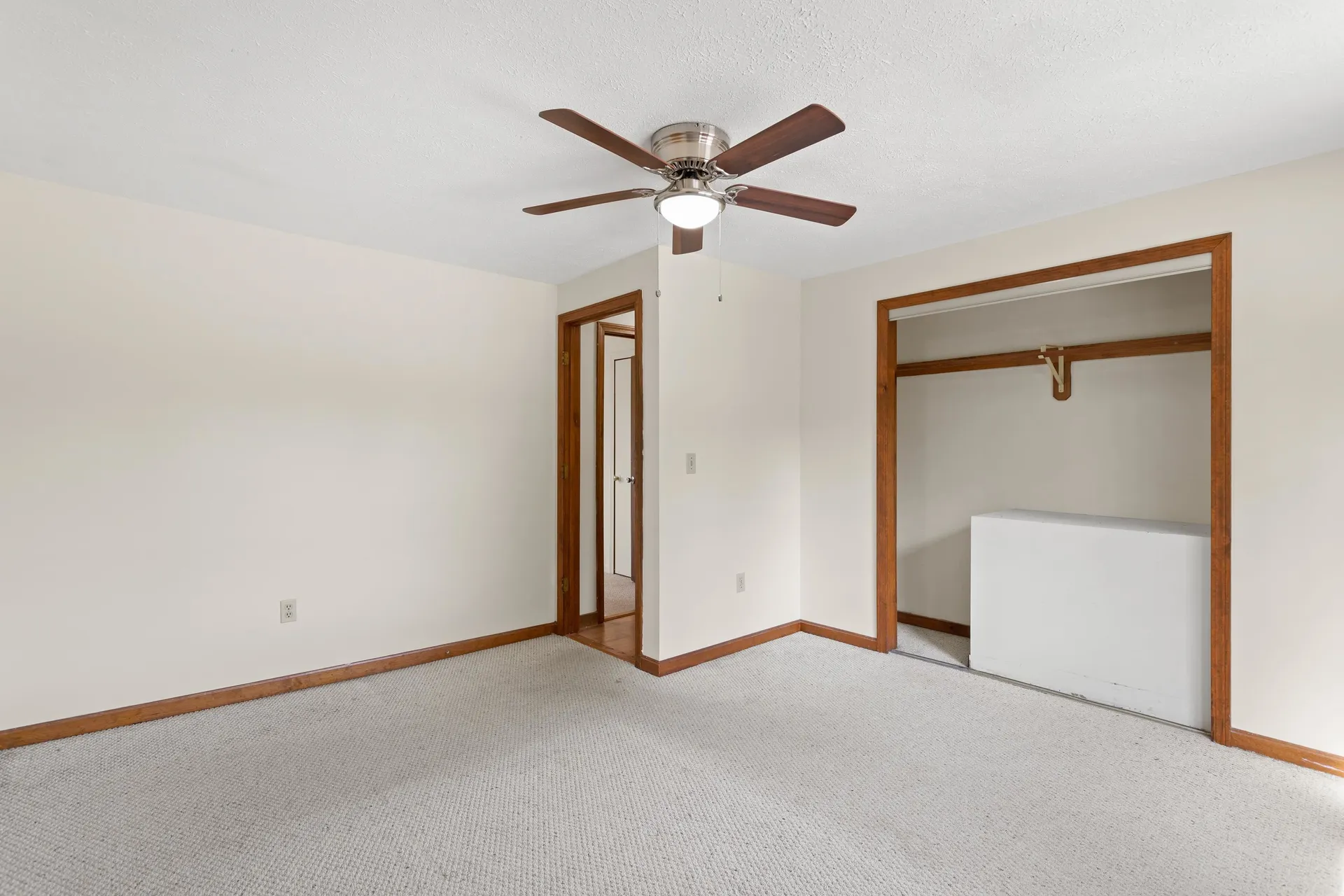 5 Summers Avenue Allenstown NH 03275