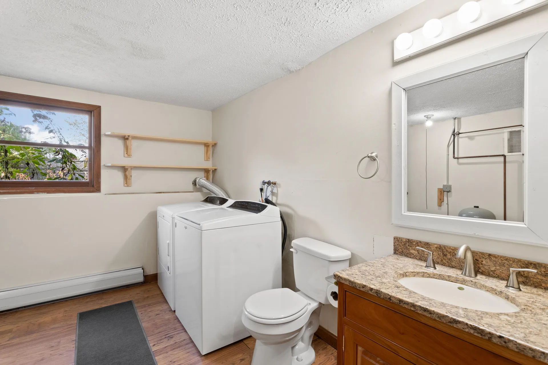 5 Summers Avenue Allenstown NH 03275