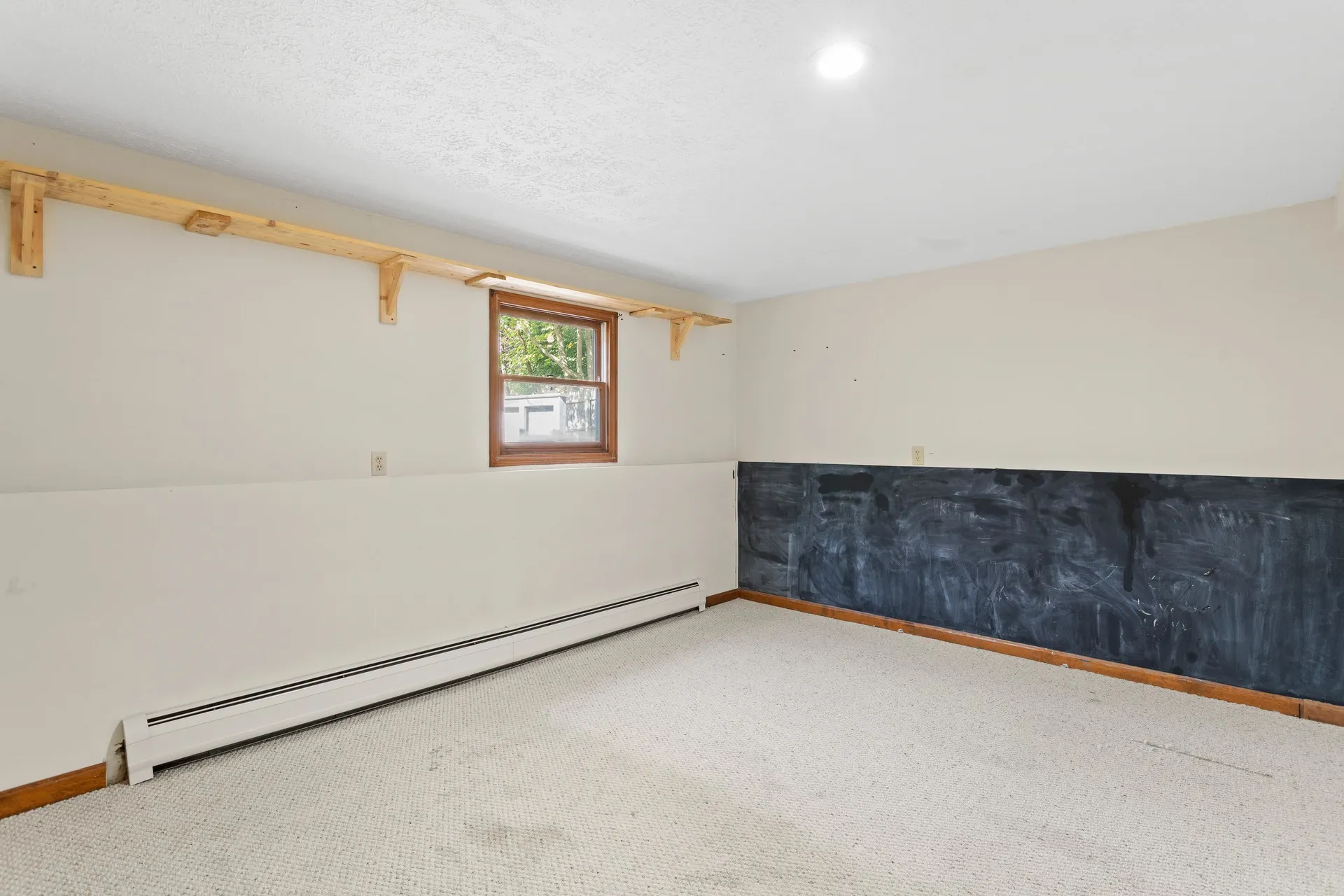 5 Summers Avenue Allenstown NH 03275