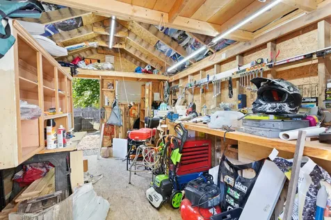 5 Summers Avenue Allenstown NH 03275