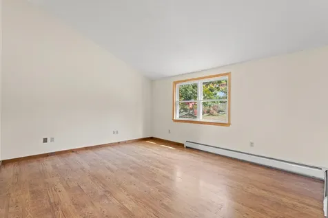 5 Summers Avenue Allenstown NH 03275