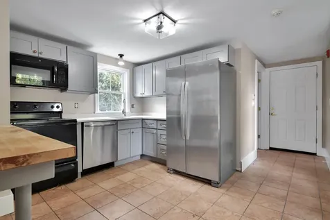 297 Main Street Salem NH 03079