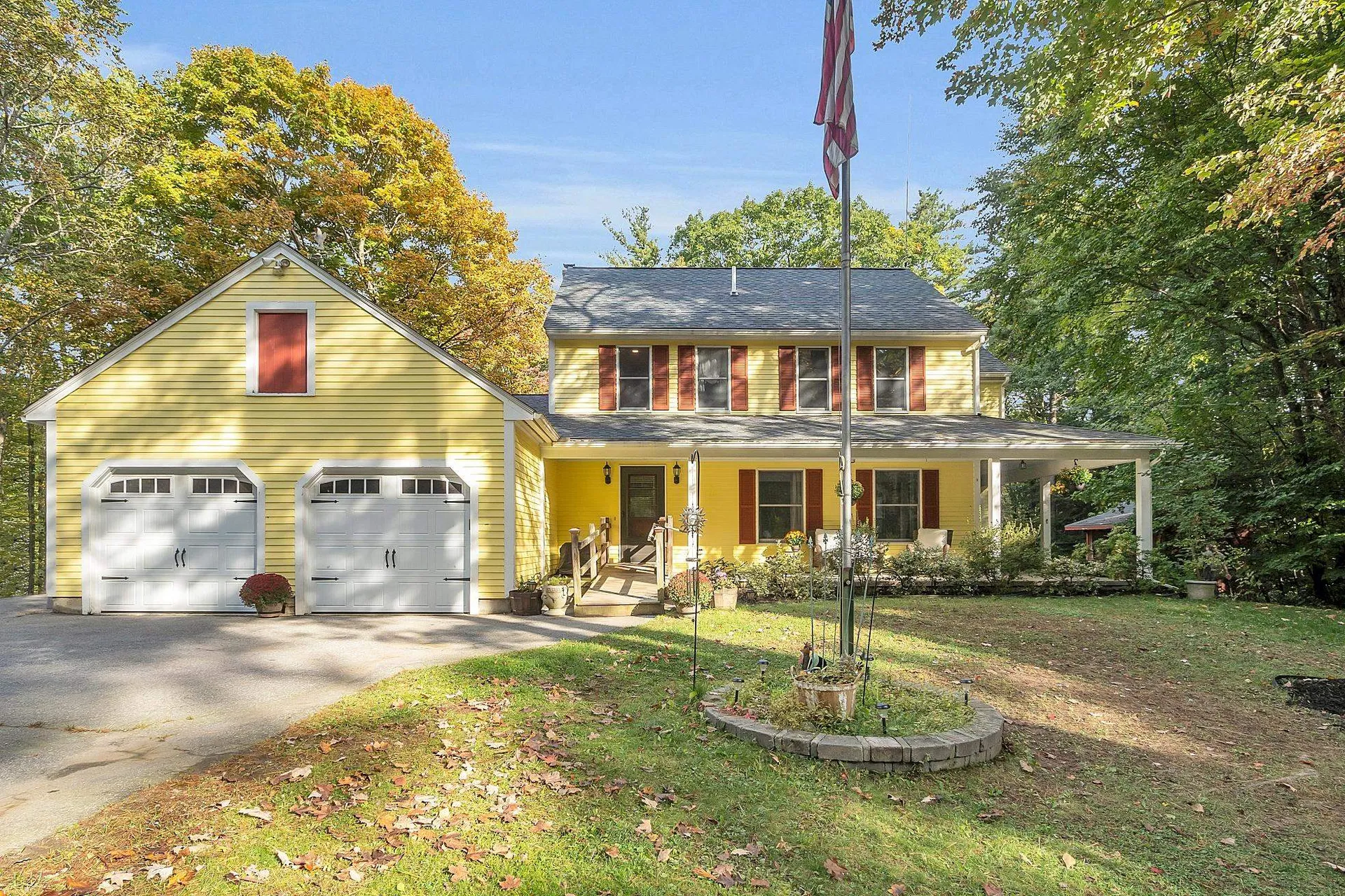 51 Pulpit Rock Road Chester NH 03036