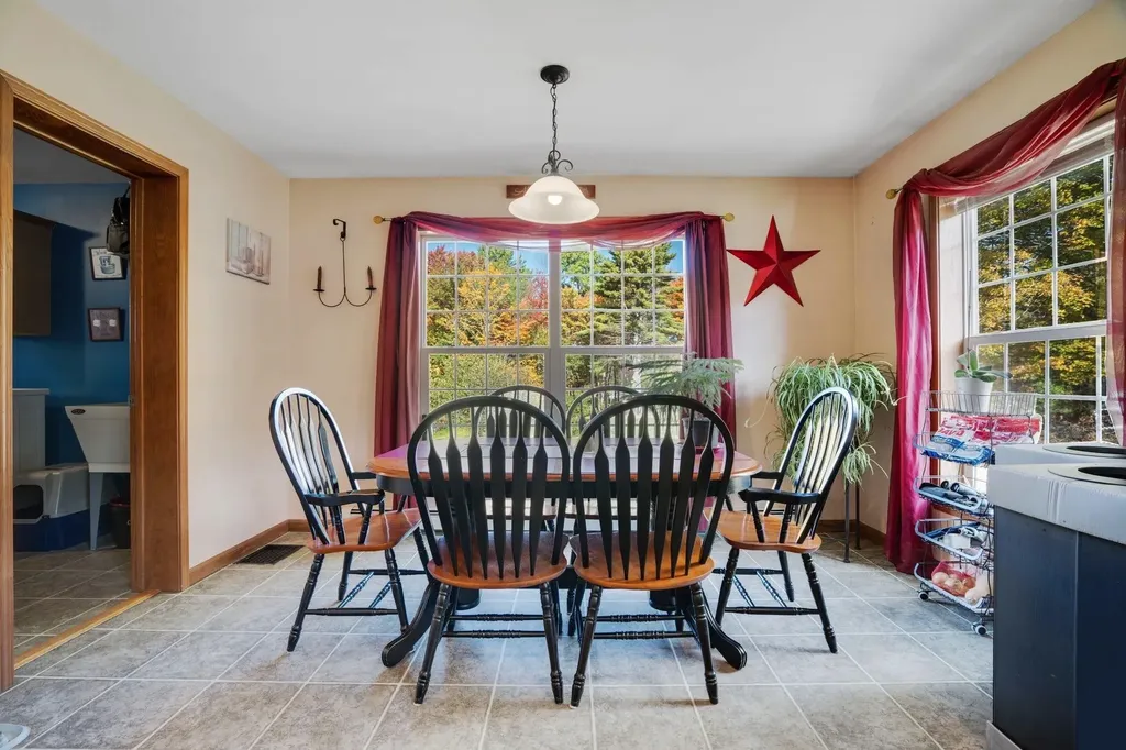 1172 2nd Nh Turnpike Unity NH 03773