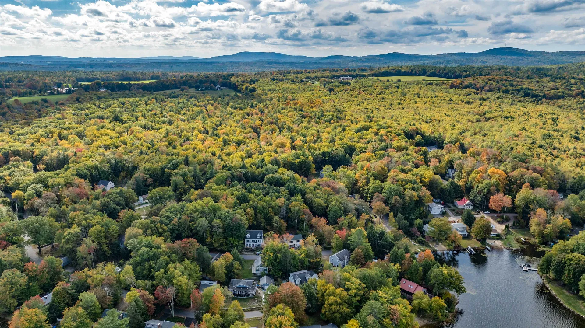 296 Camelot Shore Drive Farmington NH 03835