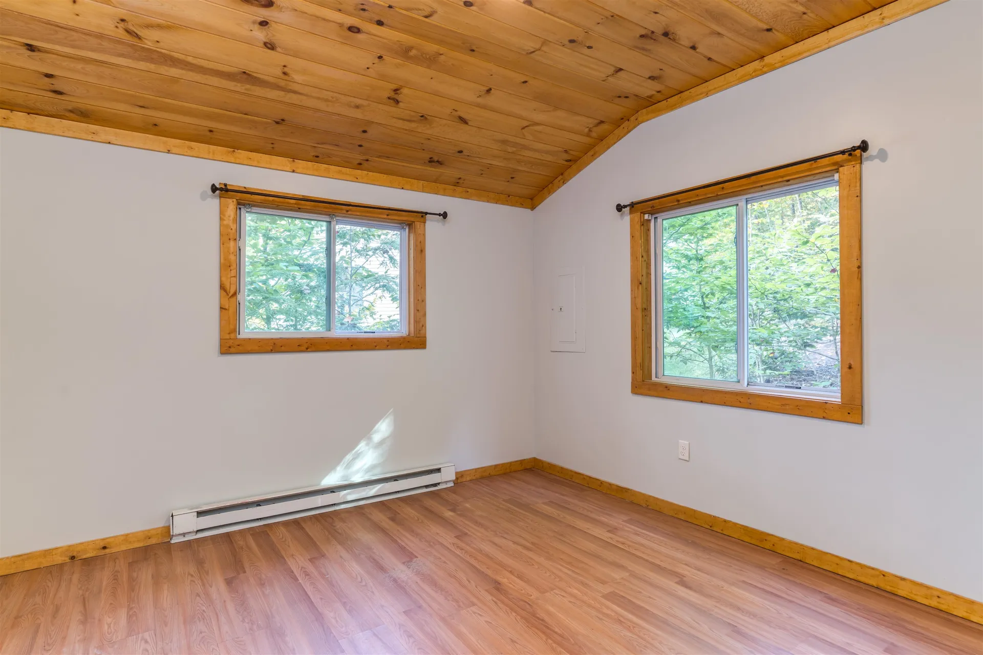 296 Camelot Shore Drive Farmington NH 03835